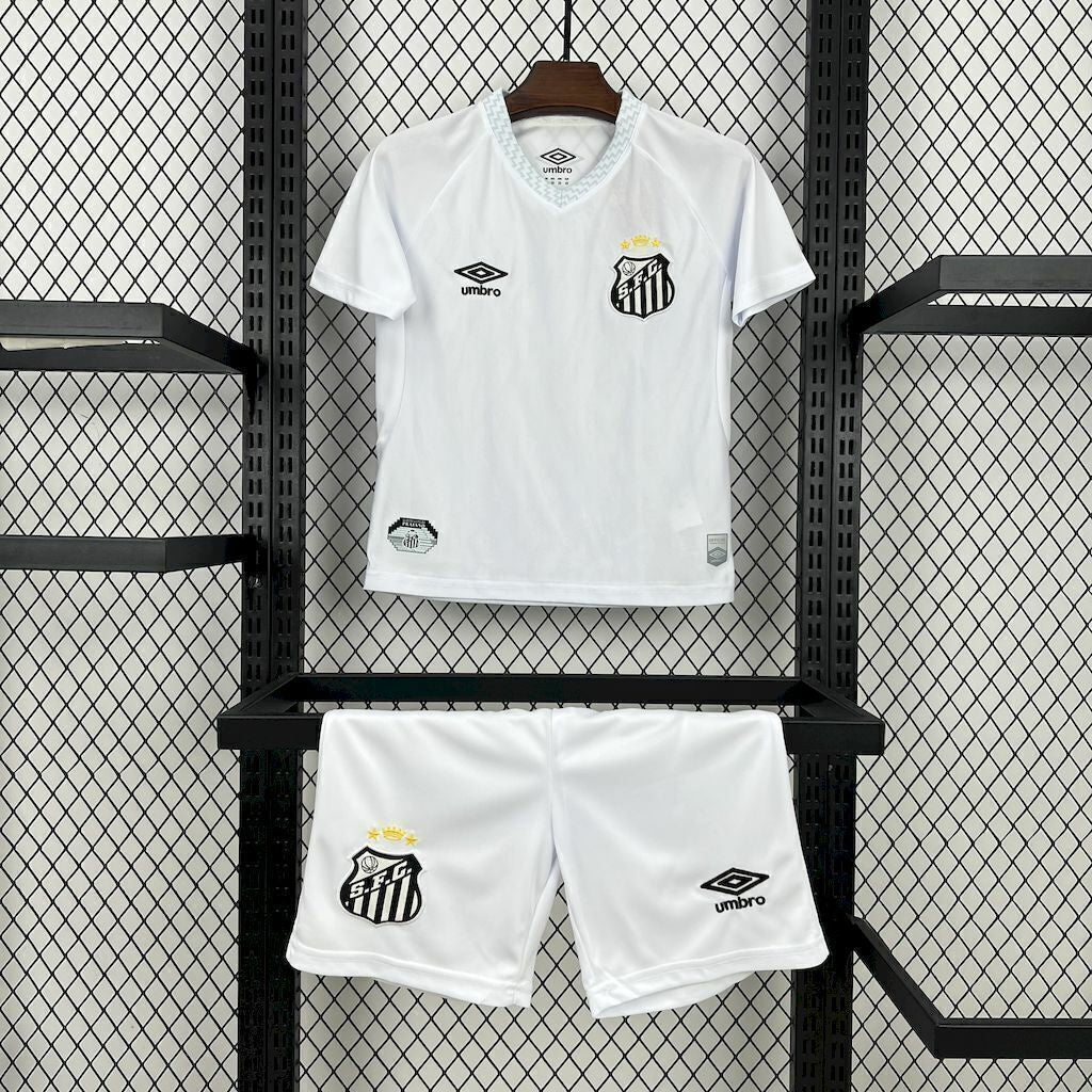 Conjunto Infantil Santos home blanco 2025/26
