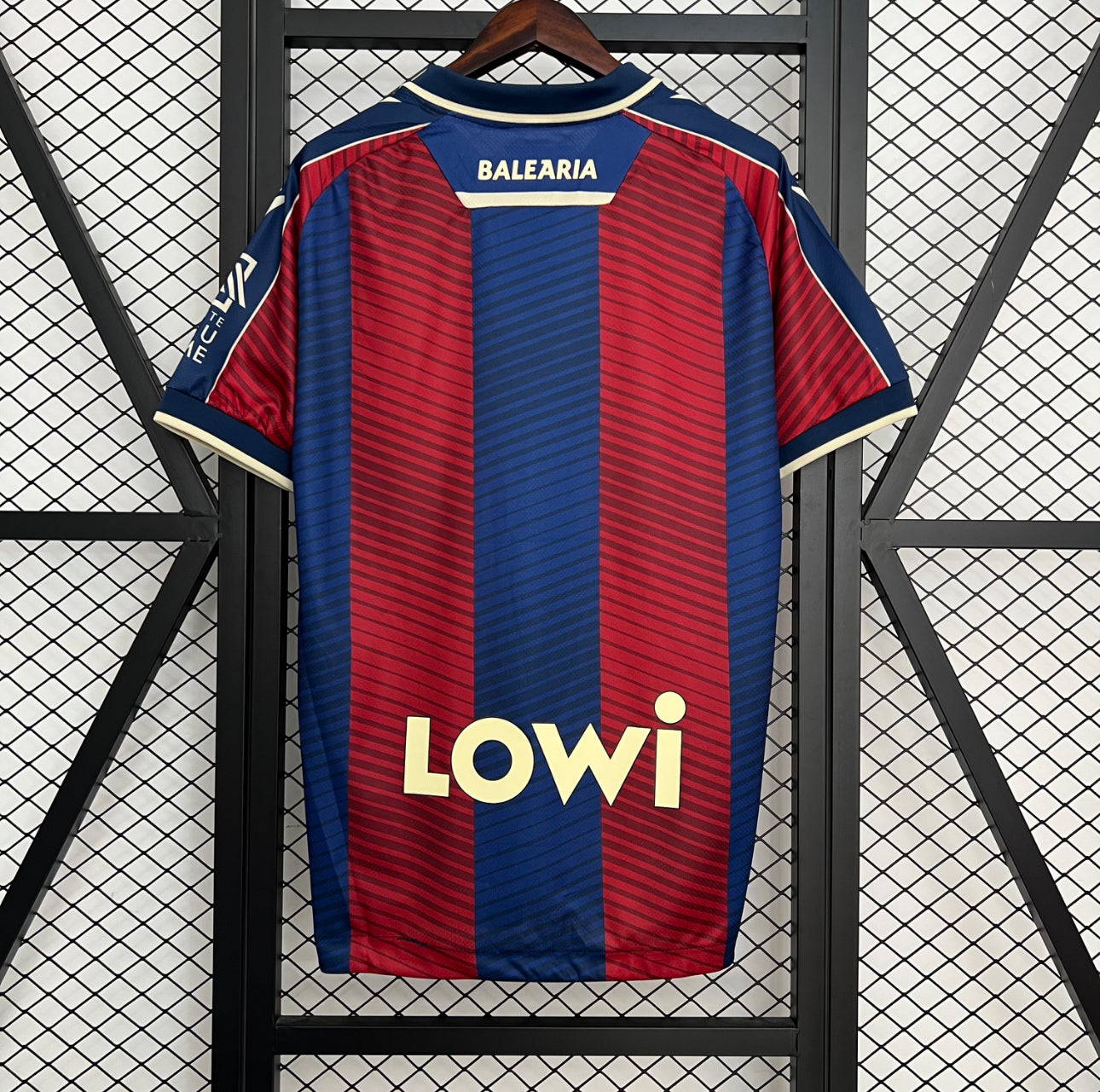 LEVANTE I 25/26 HOMBRE