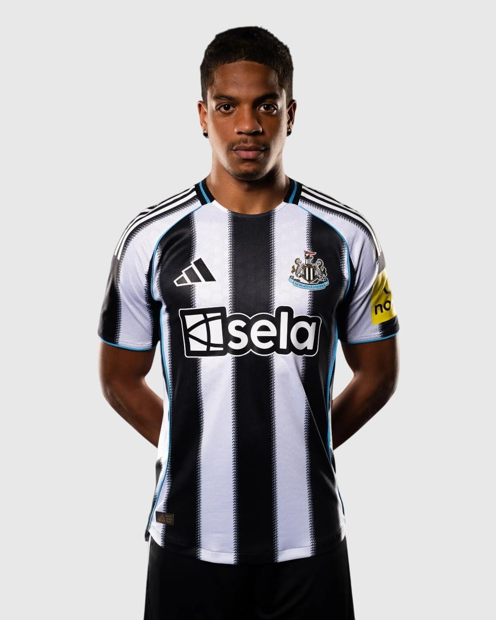 Camiseta Newcastle principal 2025/26