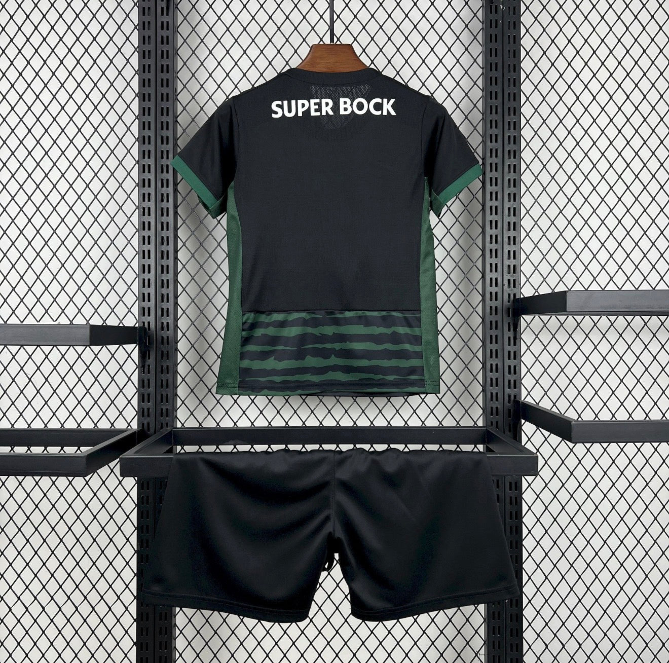 SPORTING LISBOA PORTERO 25/26 CONJUNTO INFANTIL