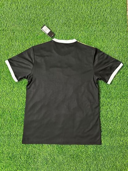 Camiseta S L B concept ÁGUILA negra 2025/26 - exclusiva