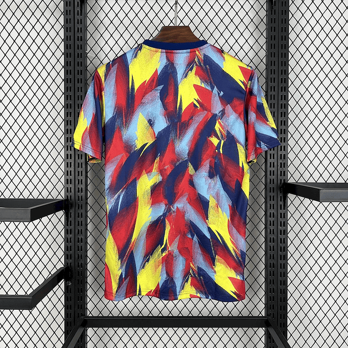 Camiseta pre-partido 2025/26
