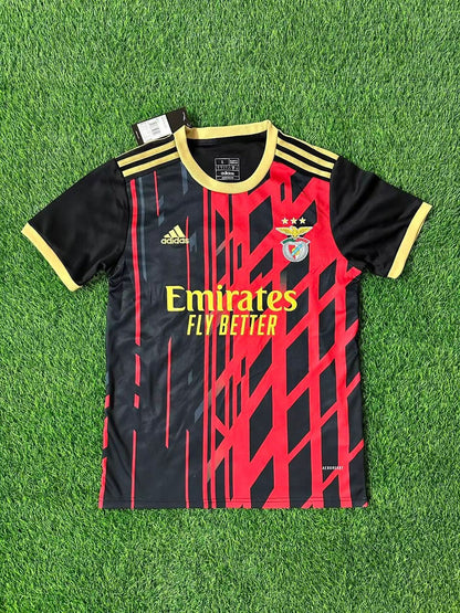 Camiseta S L B concept ÁGUILA roja y negra 2025/26 - exclusiva