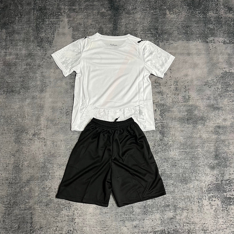 Conjunto Infantil Manchester City visitante 2025/26 blanco