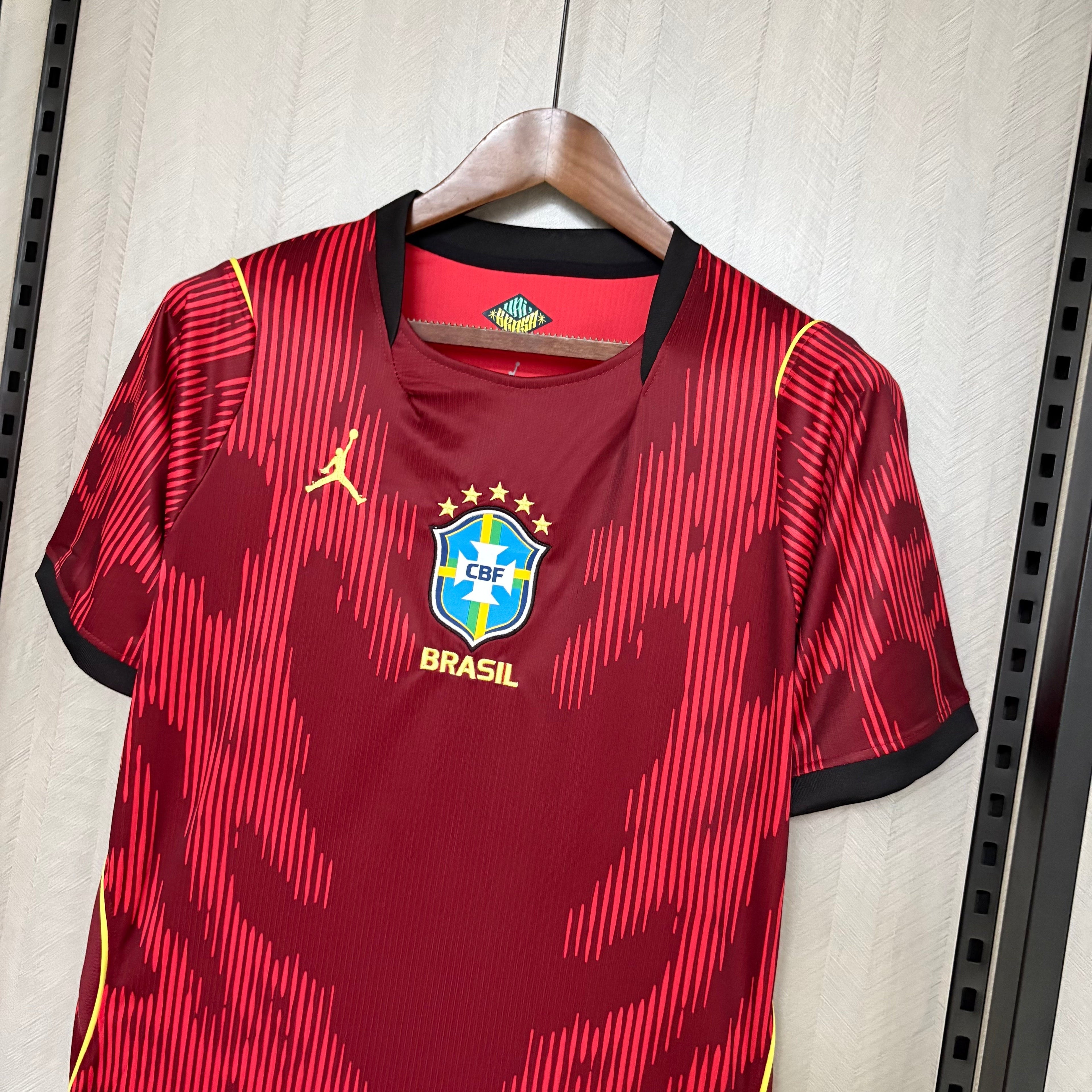 Camiseta Brasil Roja Copa del Mundo 2026