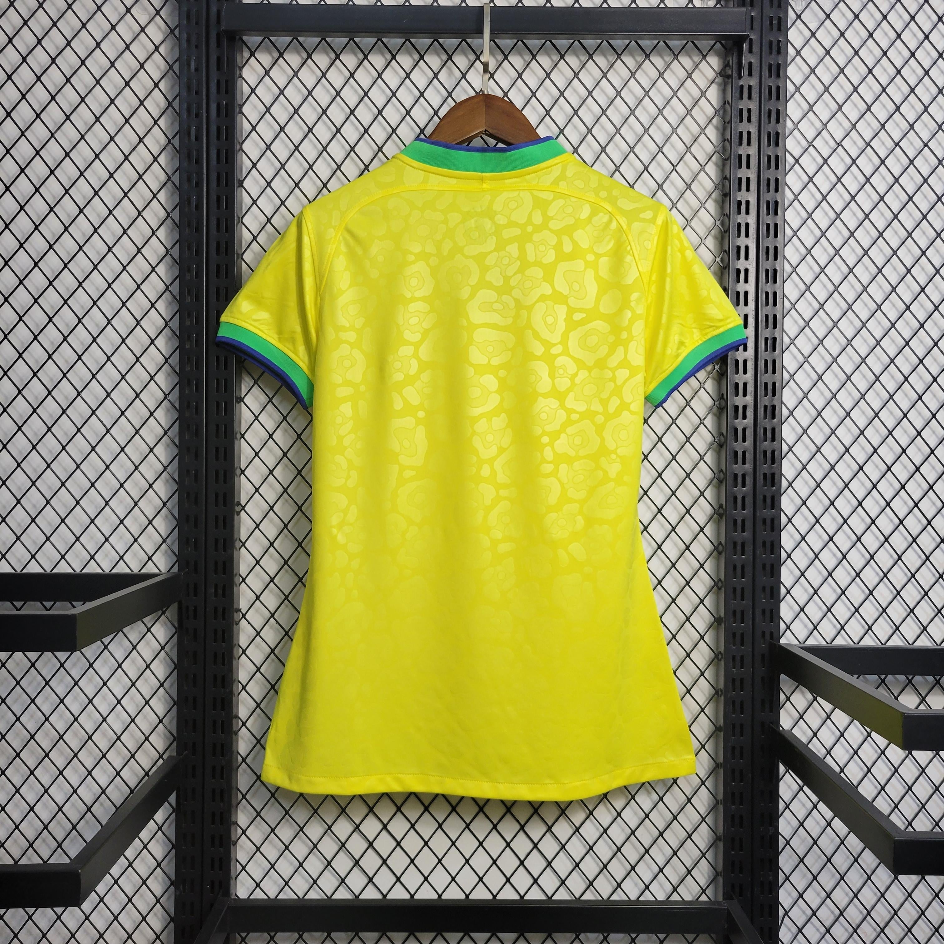 Camiseta Femenina Selección Brasil 2022/23 Local Aficionado PRO