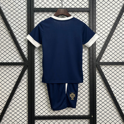 Conjunto infantil Selección Portugal azul entrenamiento 2025