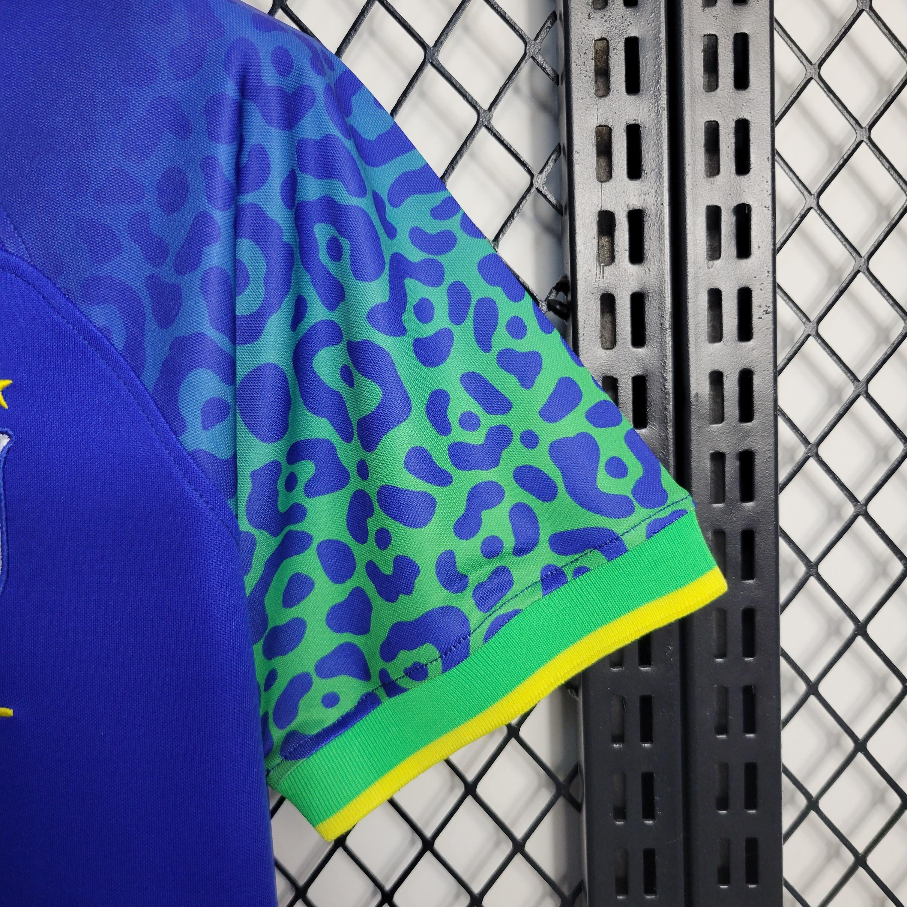 Camiseta Femenina Selección Brasil 2022/23 Visitante Aficionado PRO