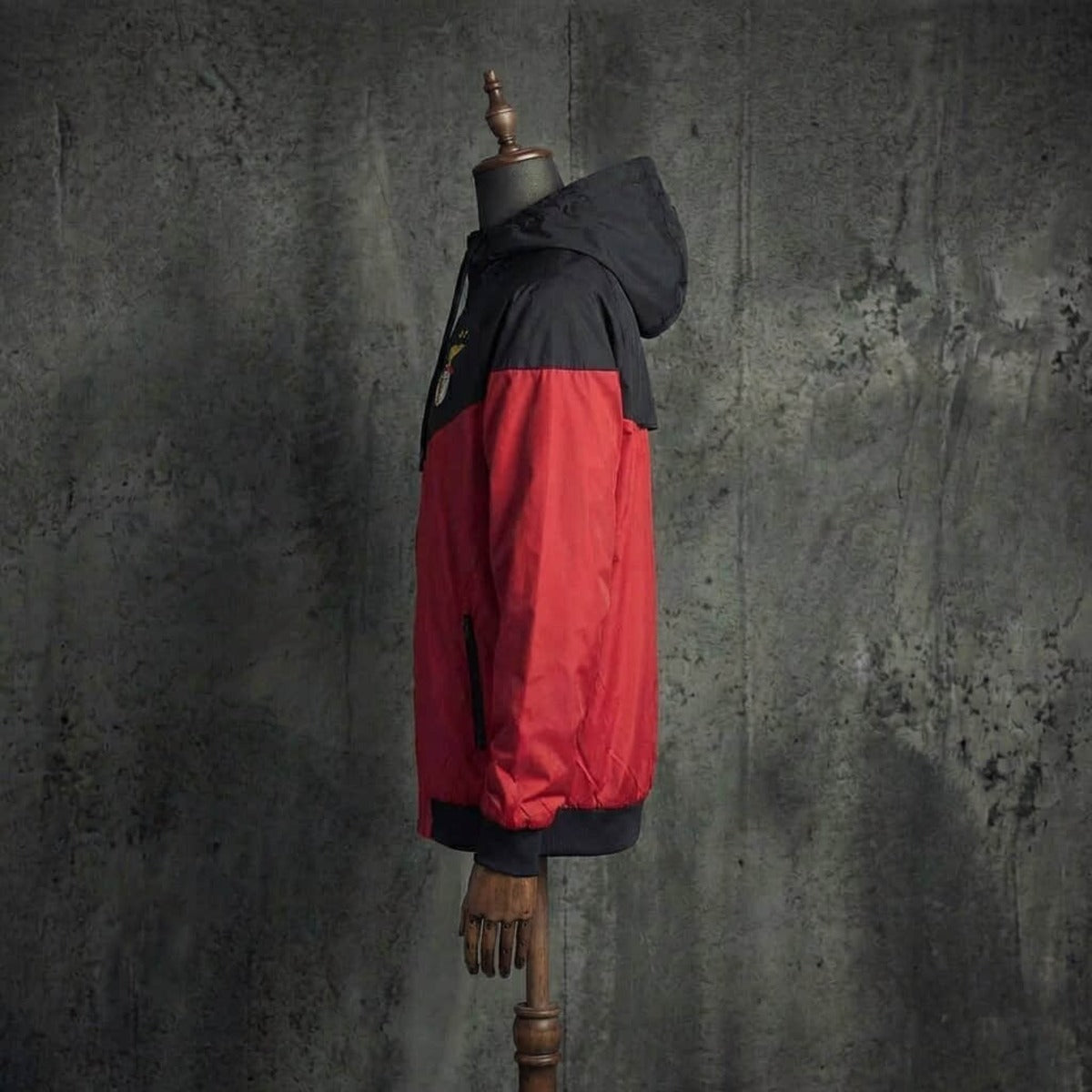 Chaqueta rojo y negro 2026/27 cortavientos cremallera completa