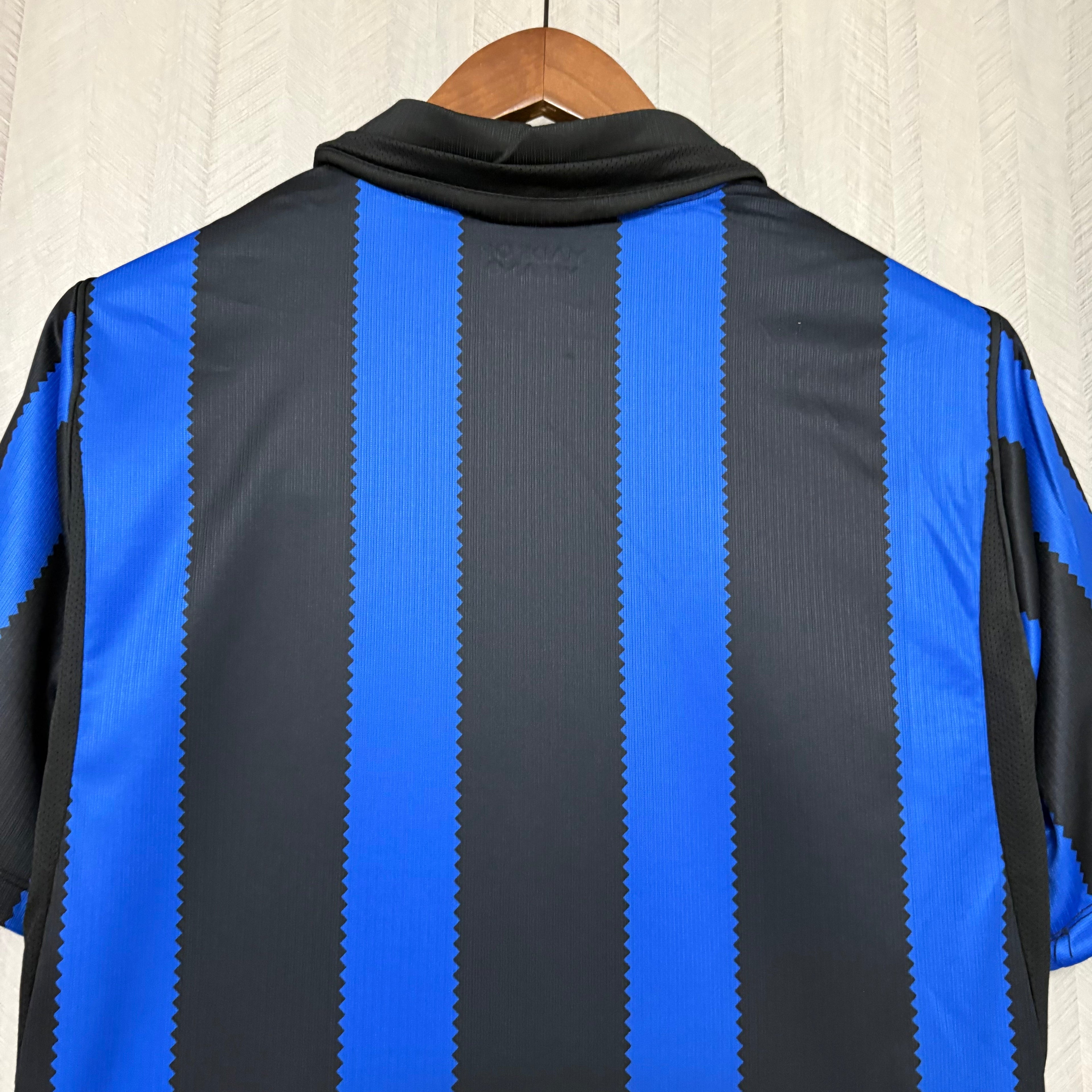 Camiseta Inter de Milán local azul y negra 2026/27