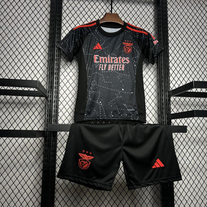 Conjunto infantil alternativo 2024/25 negro