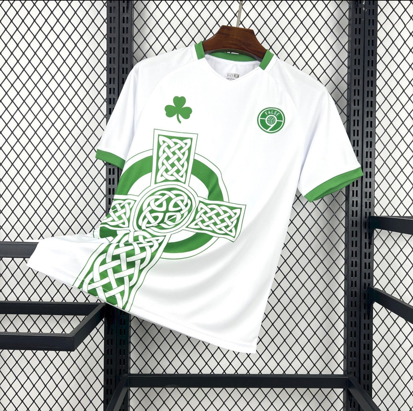 CELTIC CROSS 26/27 HOMBRE