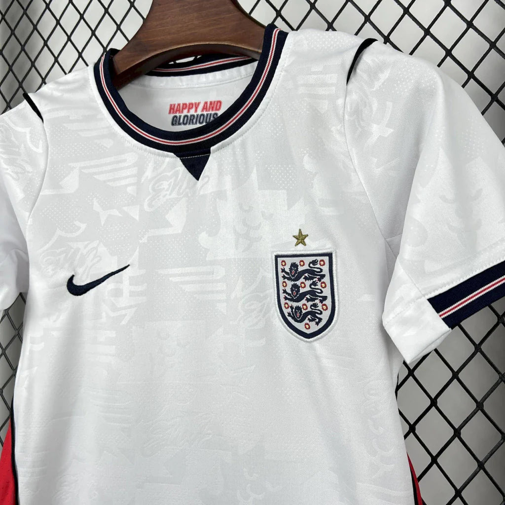 Conjunto infantil Selección Inglaterra principal blanca COPA DEL MUNDO 2026