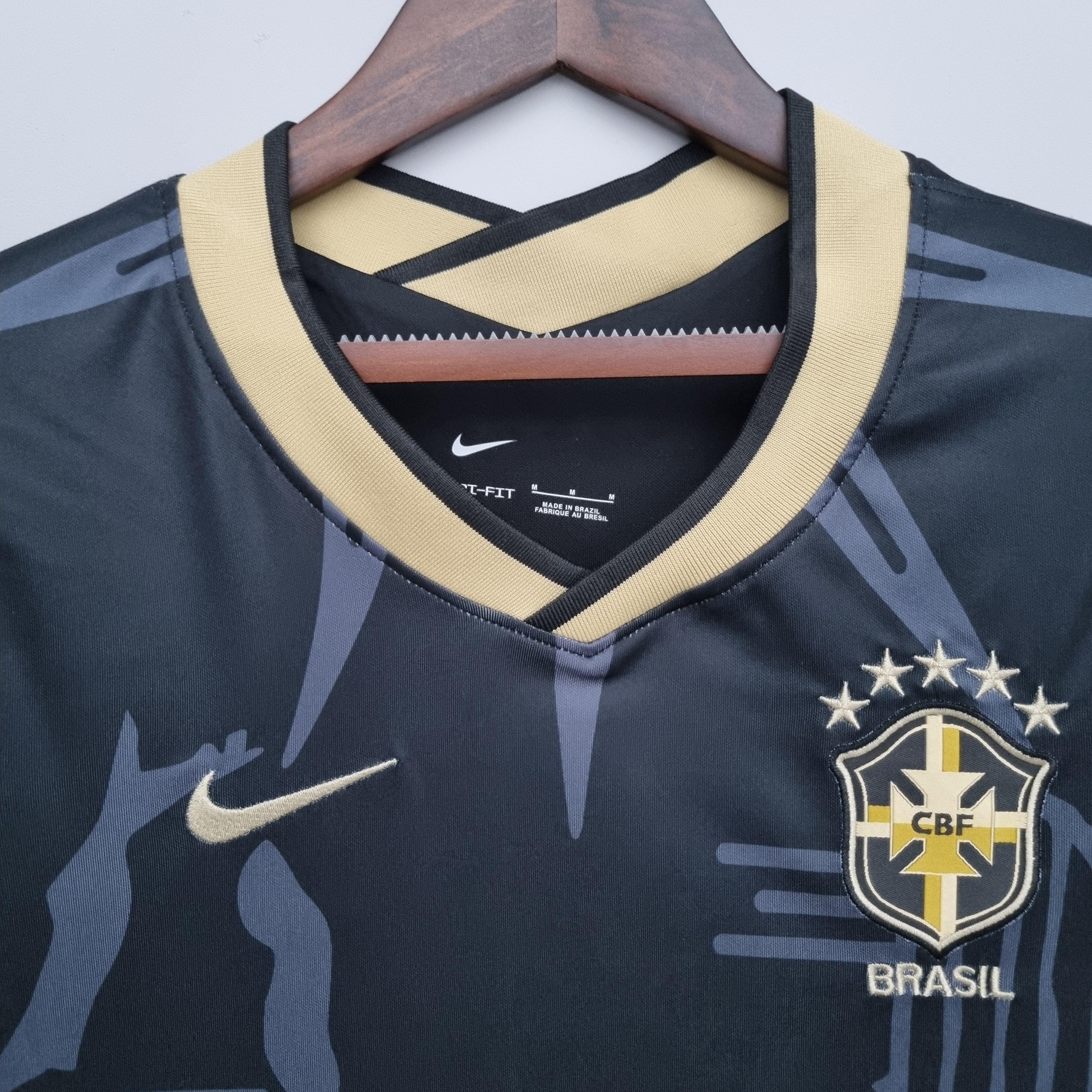 Camiseta Femenina Selección Brasil 2022/22 Edición Limitada Negra