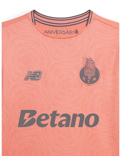 Camiseta segundo equipación rosa 2025/26 síbolo bordado