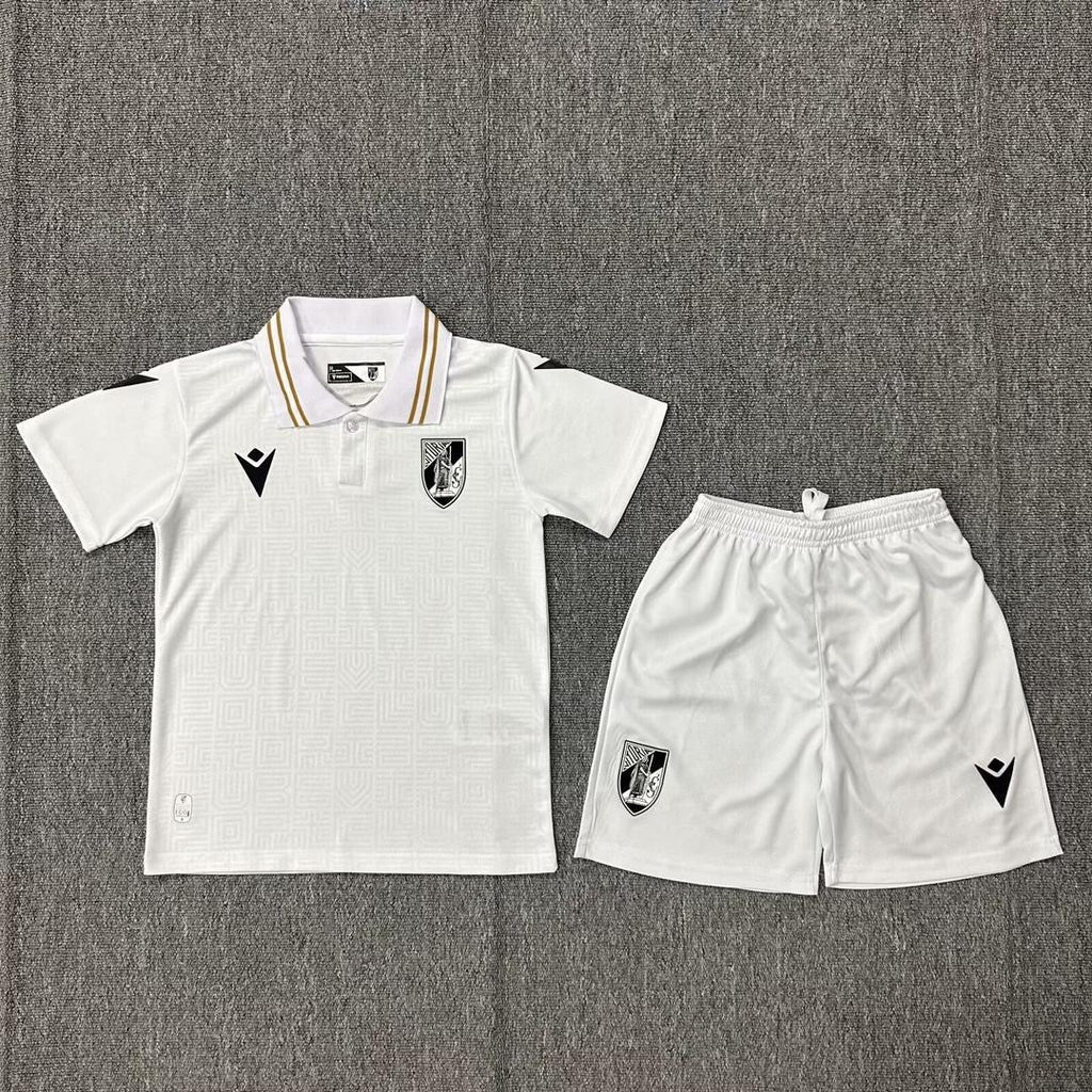 Conjunto infantil Vitória de Guimarães blanca 2024/25