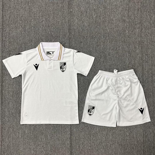 Conjunto infantil Vitória de Guimarães blanca 2024/25