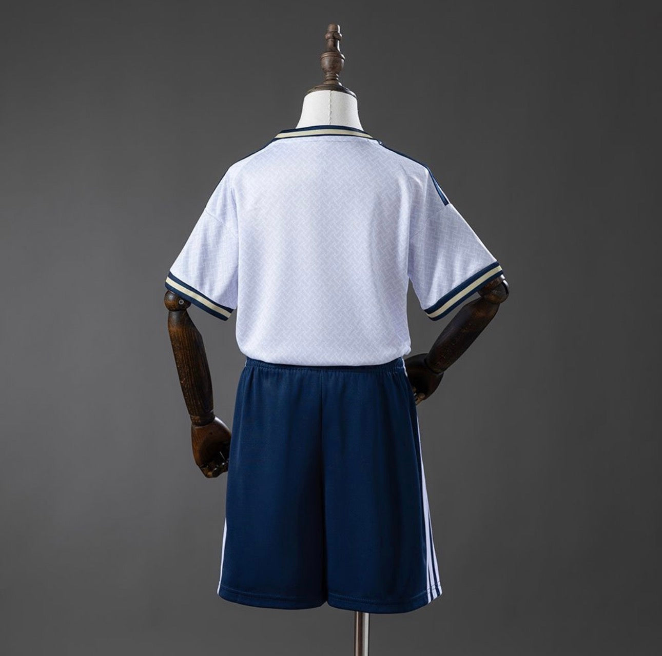 Conjunto infantil Selección Italia alternativa blanca COPA DEL MUNDO 2026