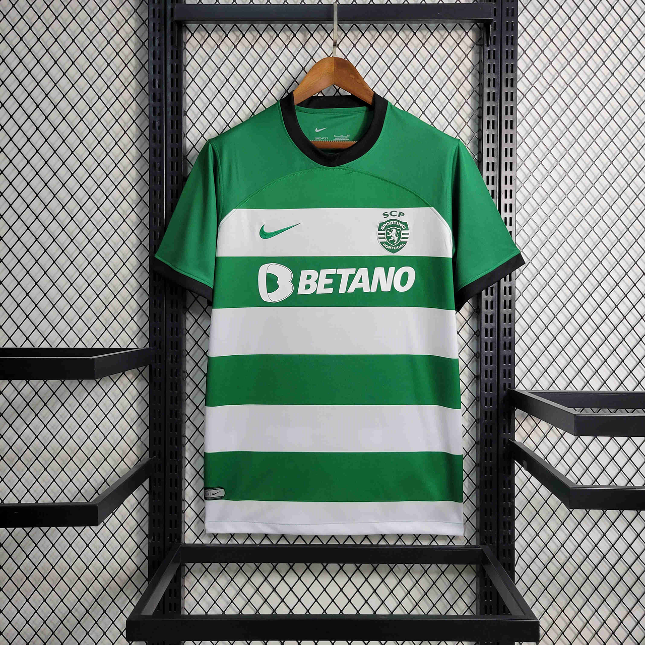 Camiseta principal verde/blanca CAMPEÓN NACIONAL + BADGE CAMPEÓN 2023/24