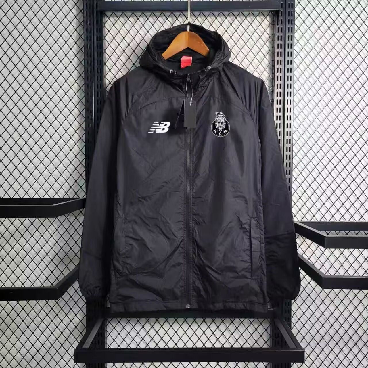 Chaqueta negra 2025/26 cremallera completa
