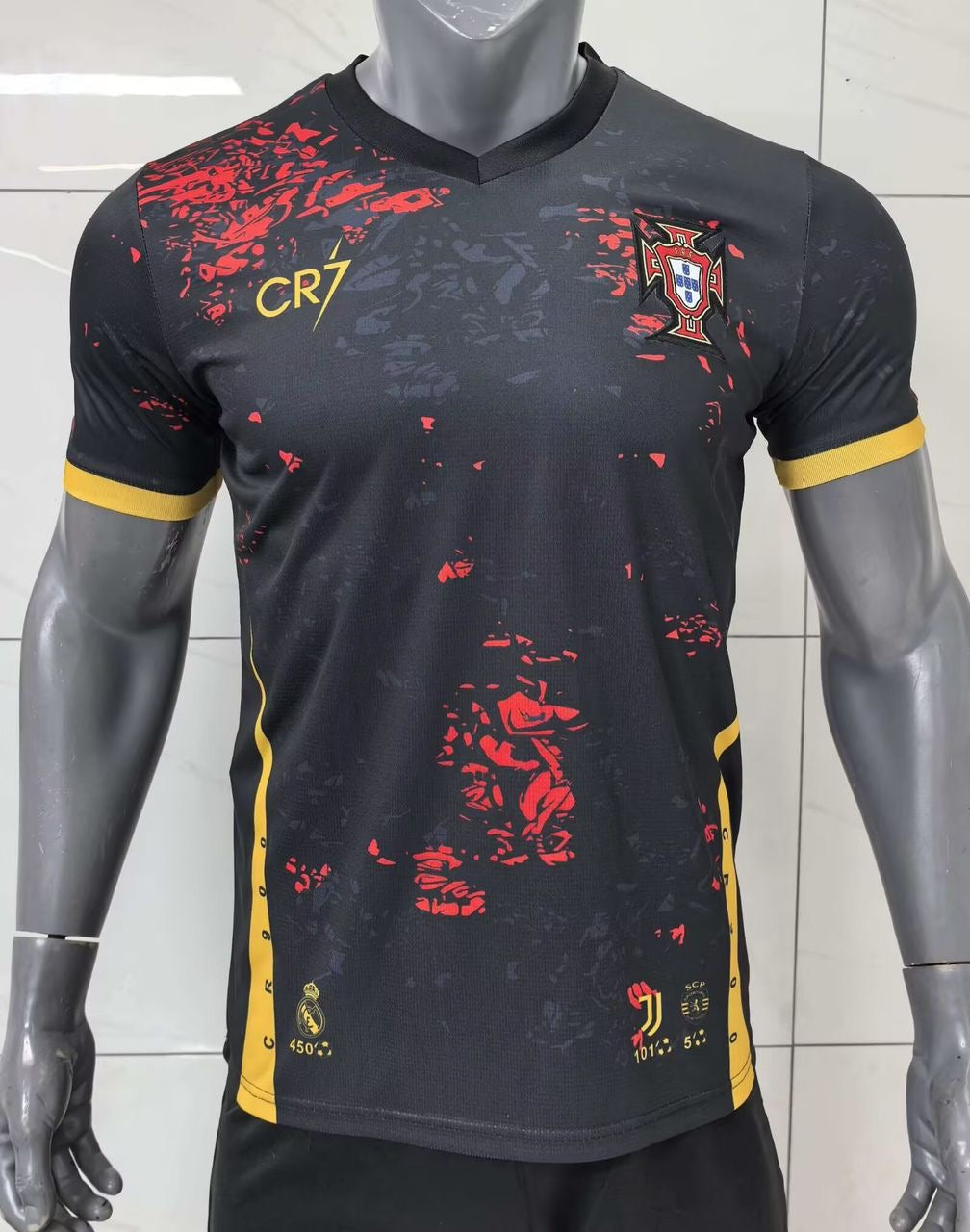 Camiseta Portugal negra - CR7 2026/27 ADEPTO