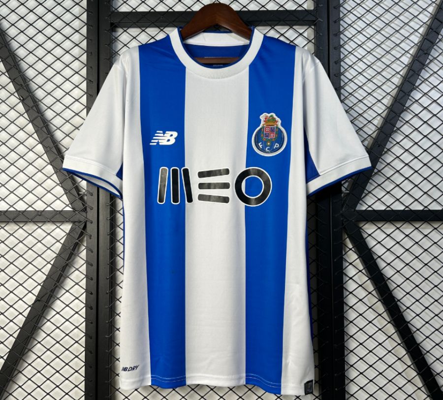 Camiseta retro 2017/18 - azul y blanca