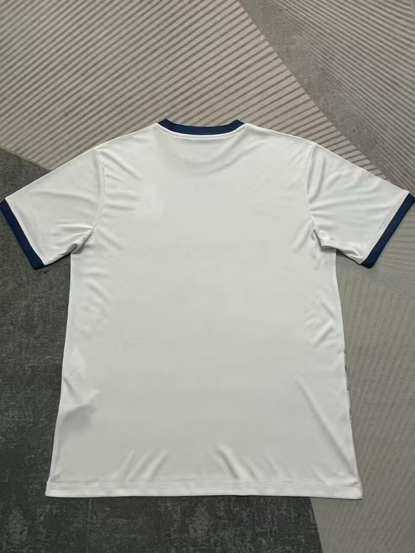 Camiseta blanca concept 2025/26