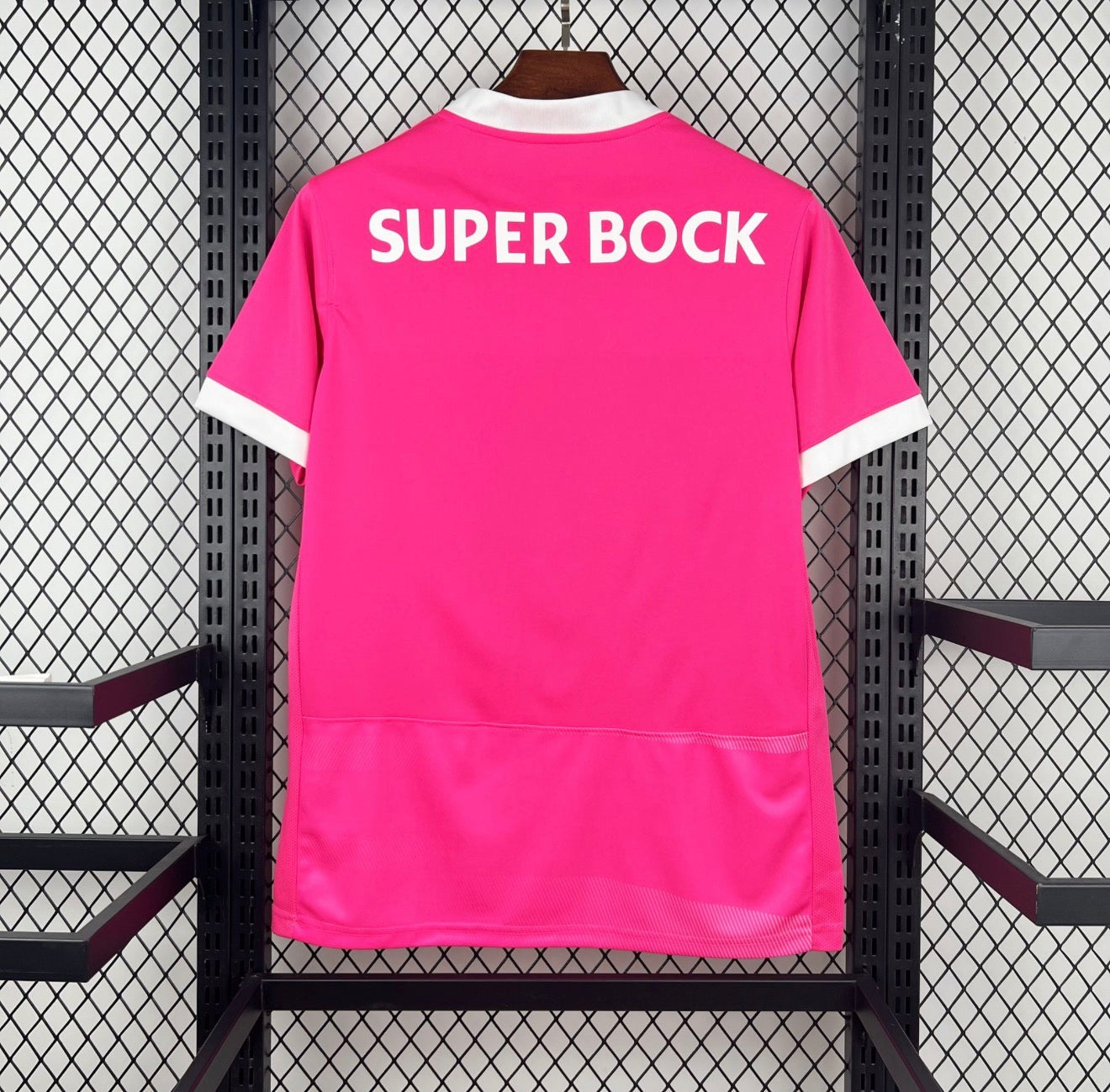 SPORTING LISBOA EDICIÓN ESPECIAL OCTUBRE ROSA 26/27 HOMBRE