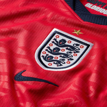 Conjunto infantil Selección Inglaterra alternativa roja COPA DEL MUNDO 2026