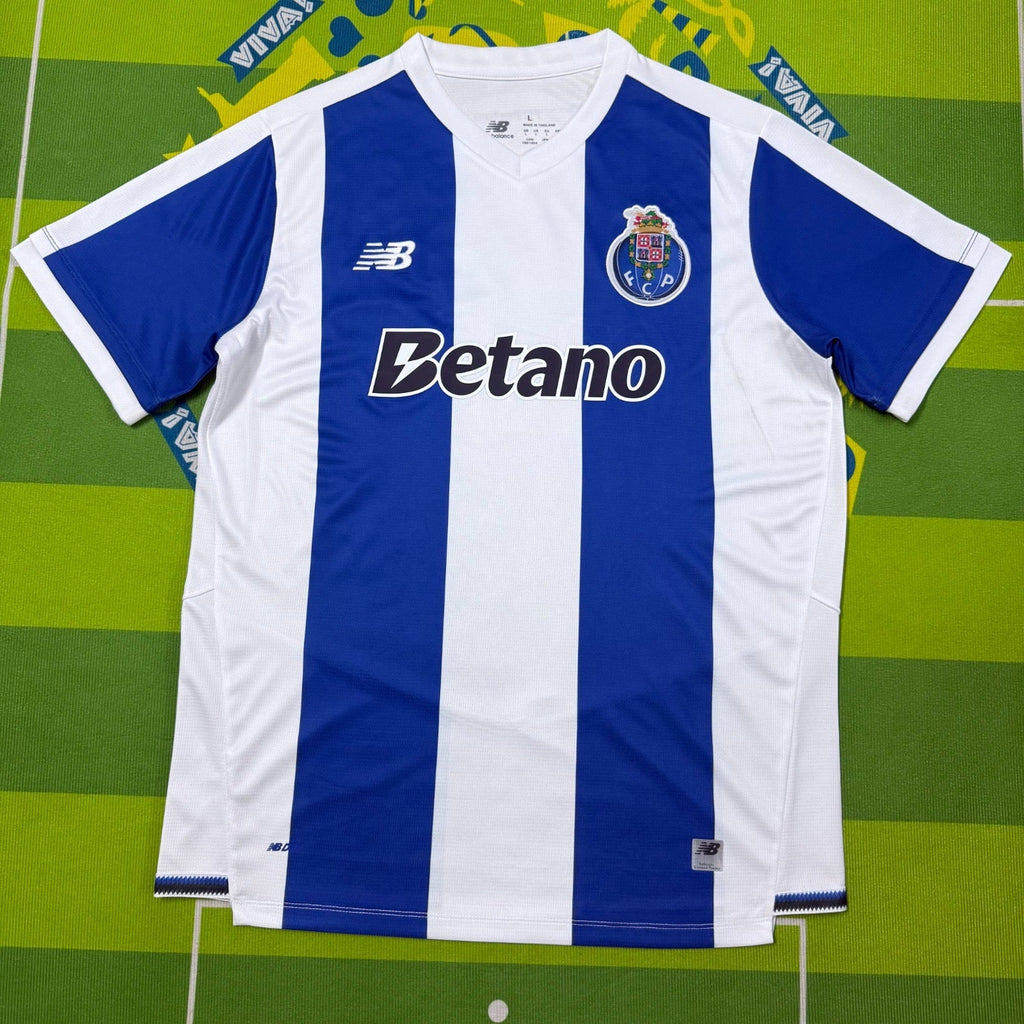 Camiseta dragón PRINCIPAL 2026/27 azul y blanca – LANZAMIENTO