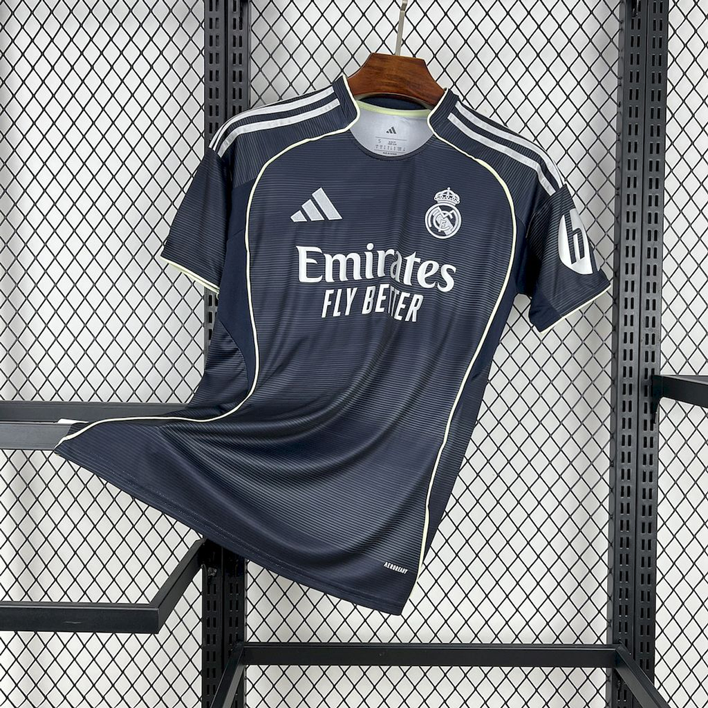 Camiseta Real Madrid alternativa 2025/26
