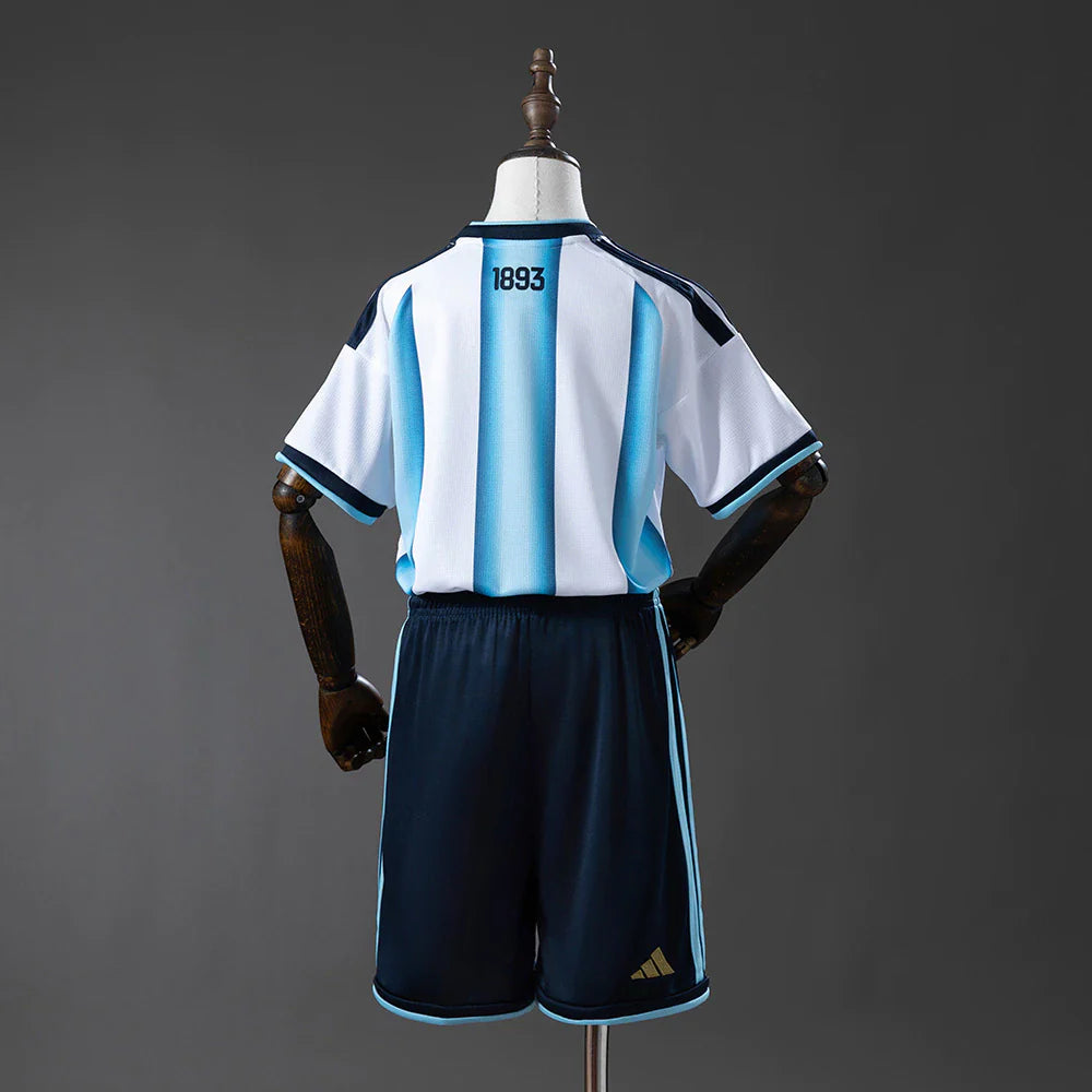 Conjunto infantil Selección Argentina principal azul/blanca COPA DEL MUNDO 2026