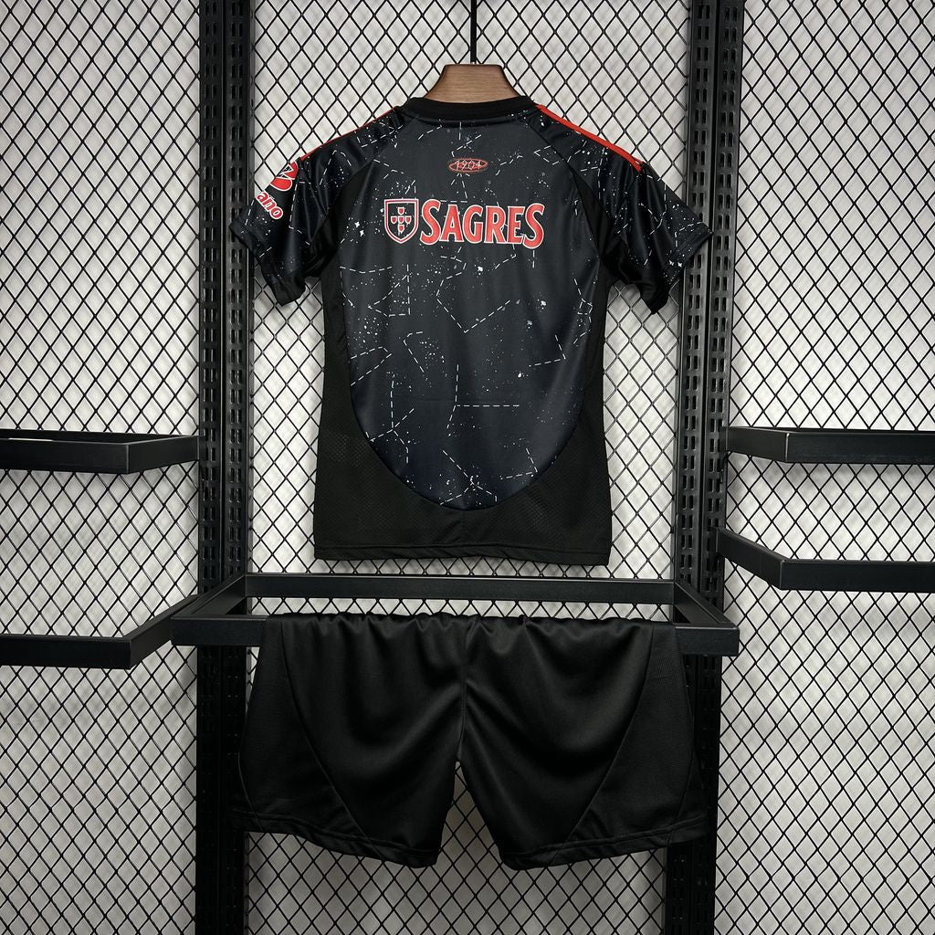 Conjunto infantil alternativo 2024/25 negro