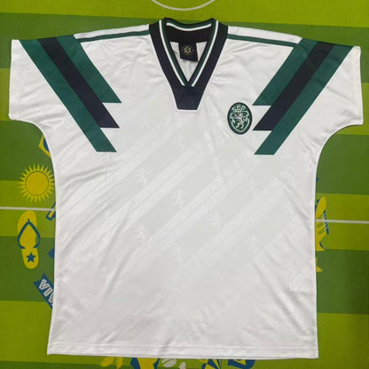 Camiseta VINTAGE retro blanca ANOS 90 - 2025/26