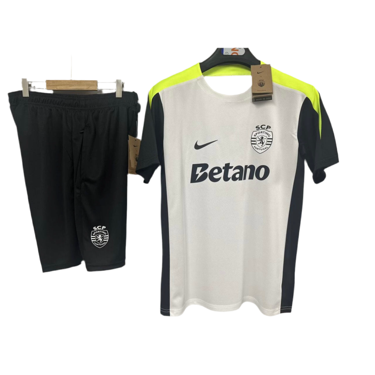 Conjunto adulto treinamento gris y negra 2025/26