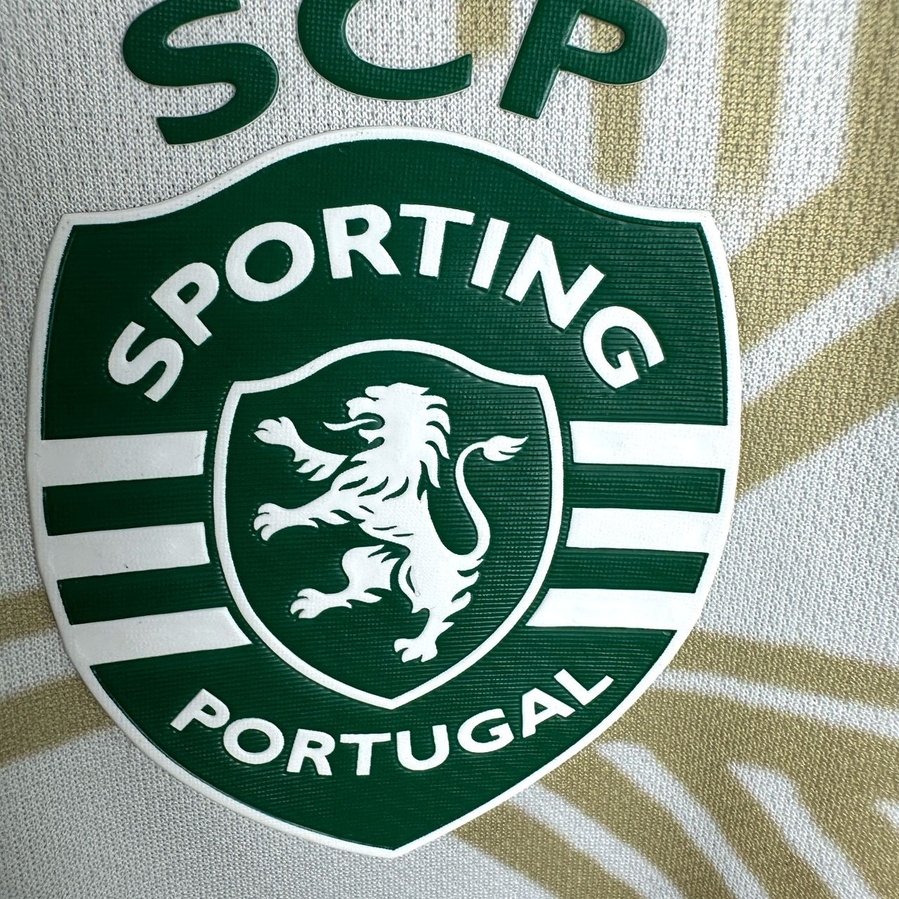 Camiseta concept blanca/dorada 2025/26 - EXCLUSIVA