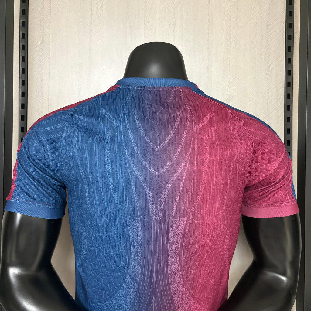 Camiseta Barcelona Special Edition azul y roja  - Jugador 2026/27