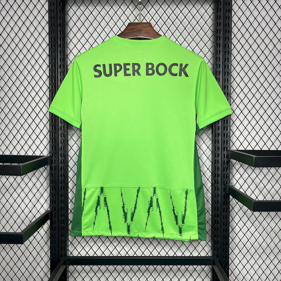 Camiseta alternativa verde 2024/25