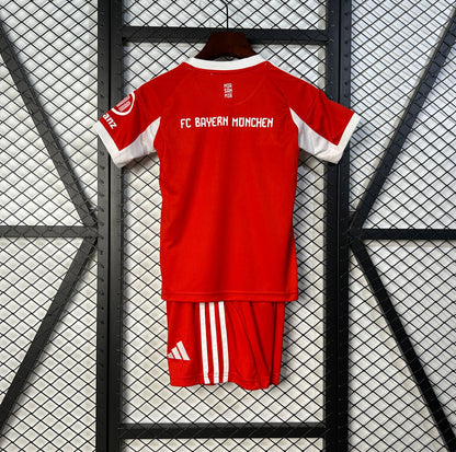 BAYERN DE MUNICH I 25/26 CONJUNTO INFANTIL