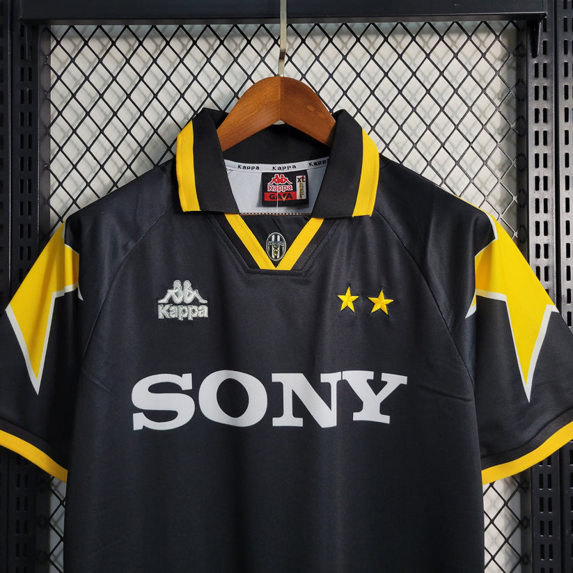 Camiseta Juventus retro 95/96