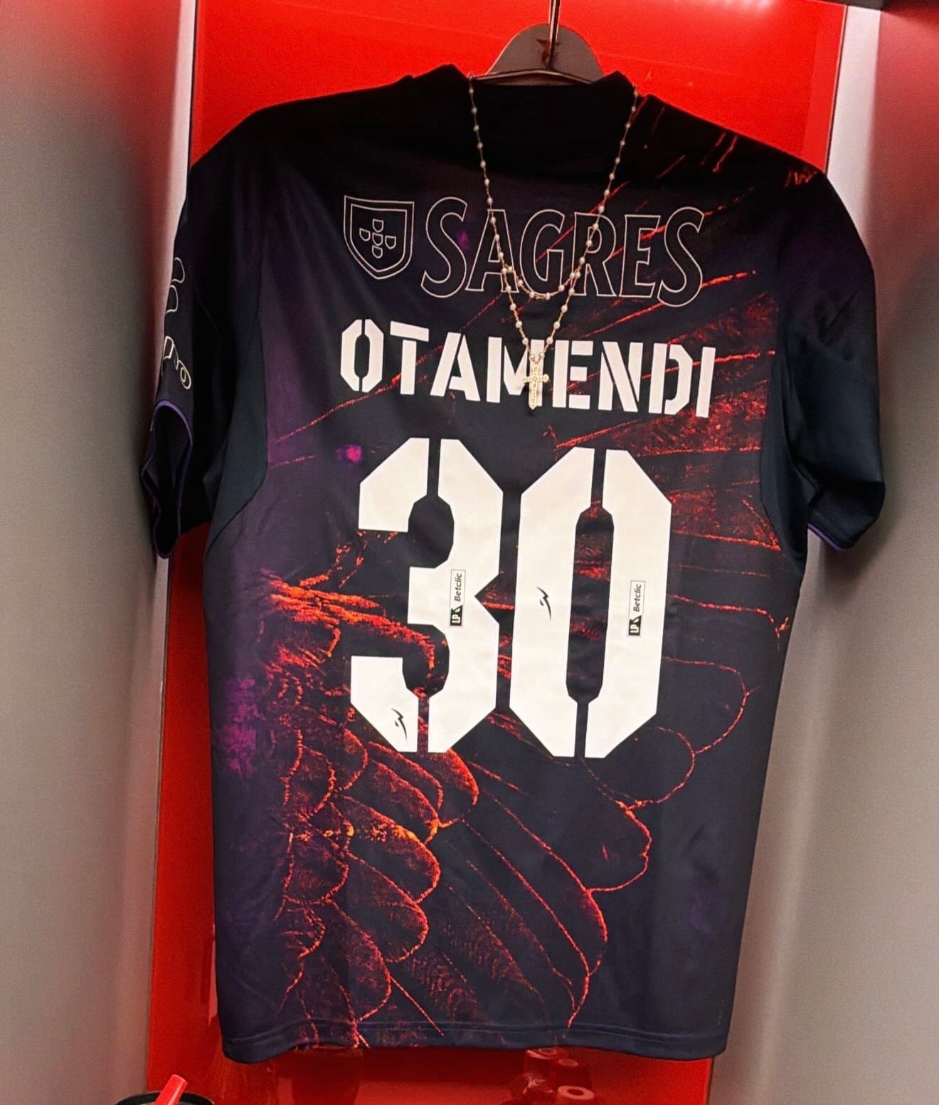 Camiseta Águila x Vhils cuarta equipación 2026/27 - LANZAMIENTO