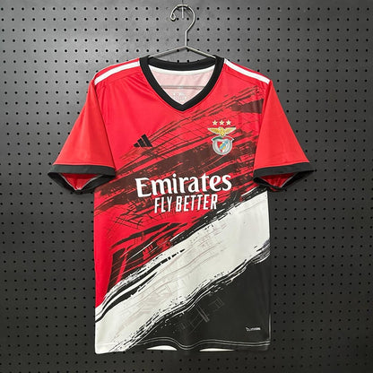 Camiseta concept exclusiva roja, blanca y negra 2026/27 - LANZAMIENTO