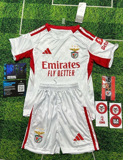 Conjunto infantil alternativo blanco 2025/26