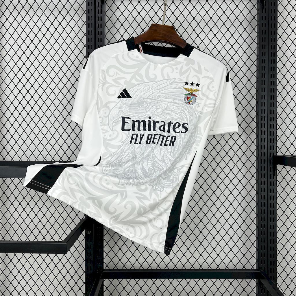 Camiseta concept blanca águila 2025/26