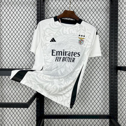 Camiseta concept blanca águila 2025/26