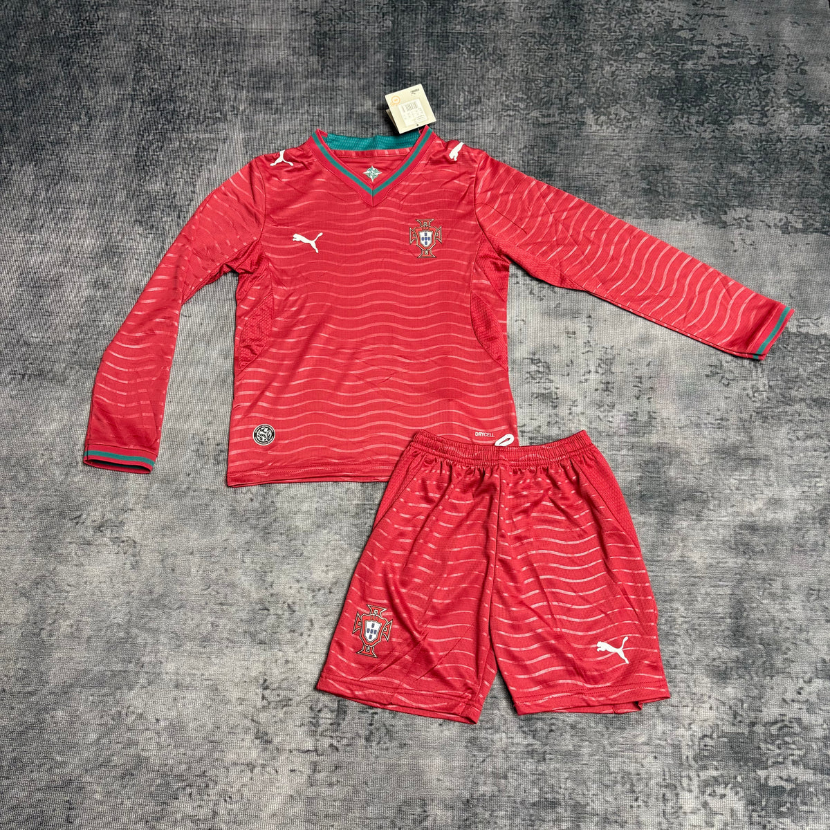 Conjunto infantil MANGA LARGA Selección de Portugal principal COPA DEL MUNDO 2026 - roja