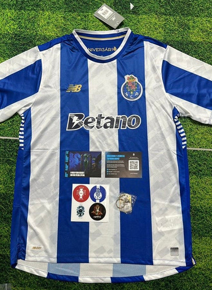 Camiseta primeiro equipación azul/blanco 2025/26 síbolo bordado