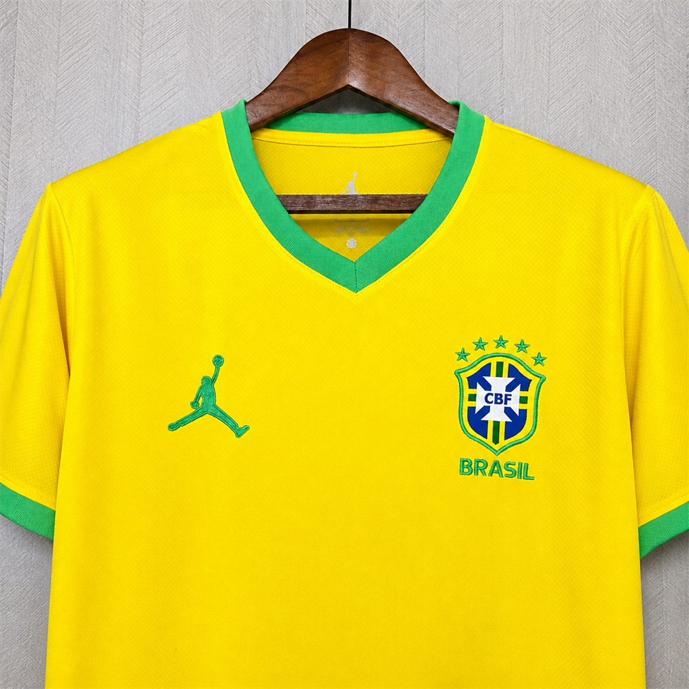 Camiseta Brasil Jhordan Amarilla 2026