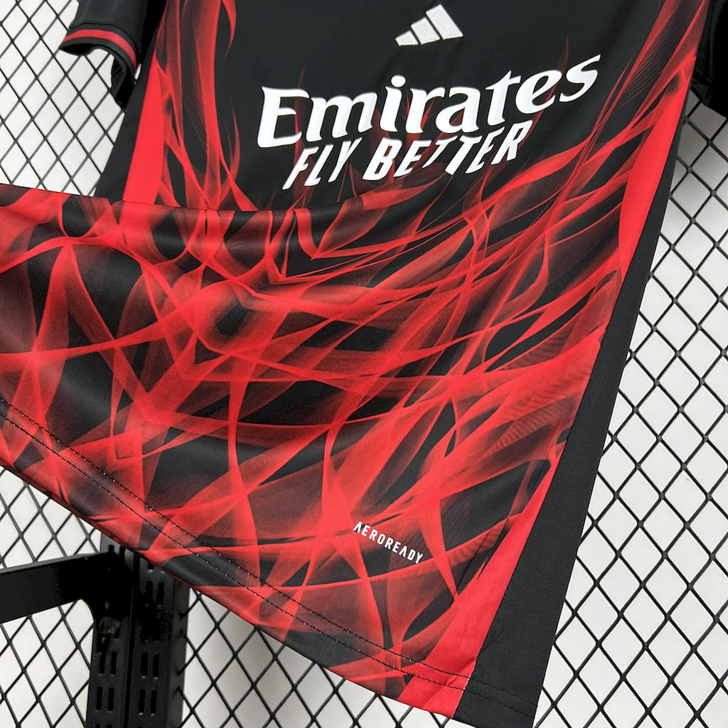 Camiseta concept roja y negra com símbolo GRIS 2025/26