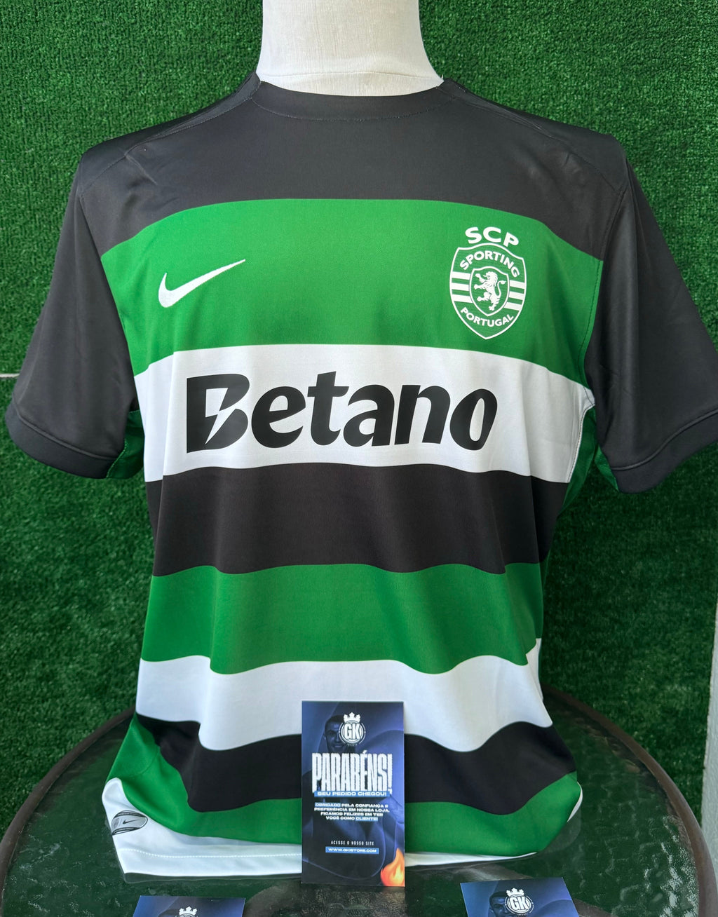 Camiseta principal verde/blanca/negra 2024/25